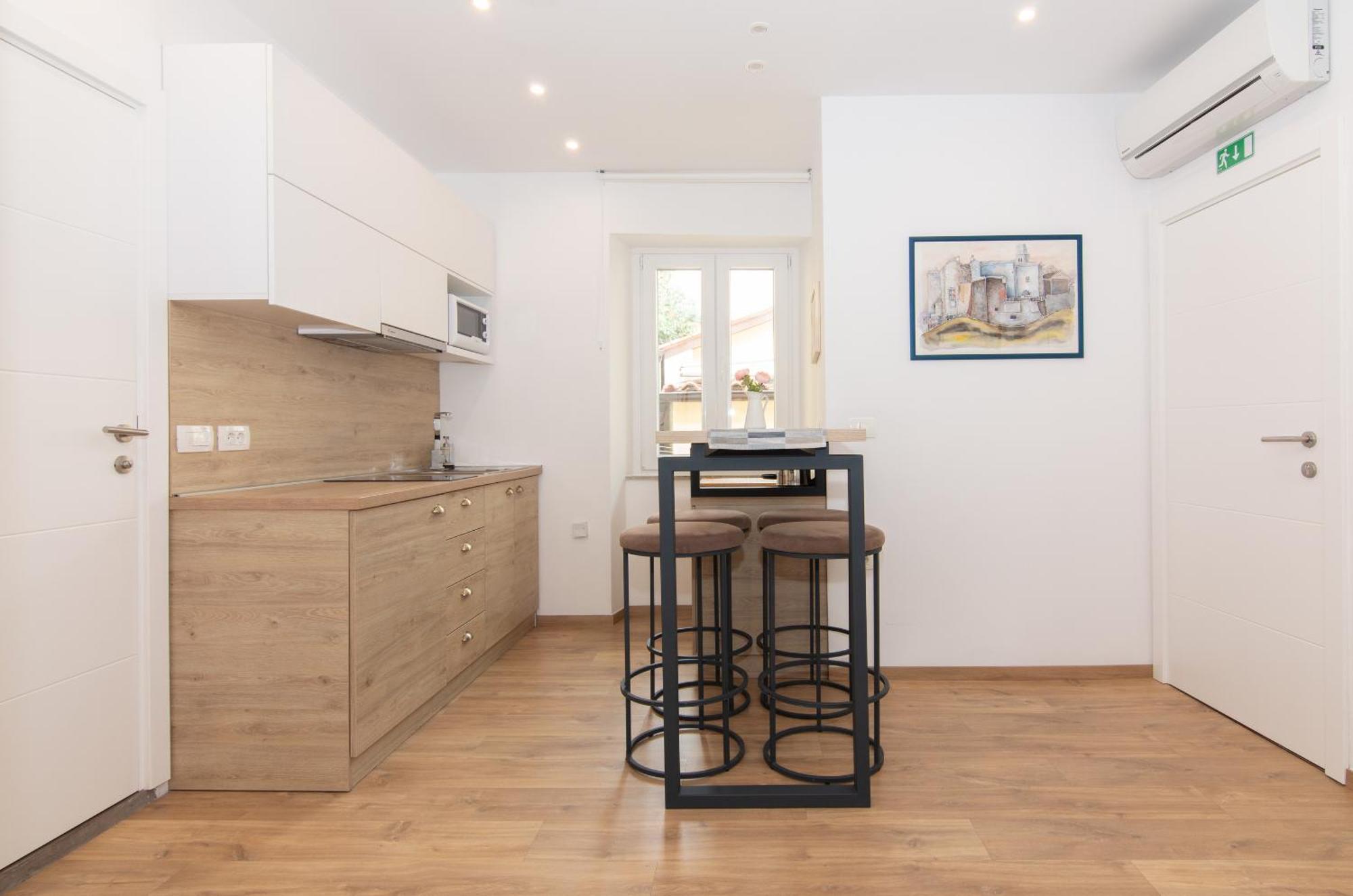 Casa Mia - Apartments & Suites Koper Extérieur photo